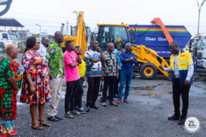 Kumasi Metropolitan Assembly, skip compactor trucks, Zoomlion 