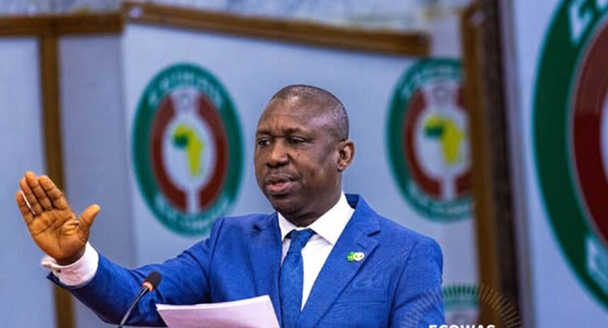 Nigeria, Rich, ECOWAS,