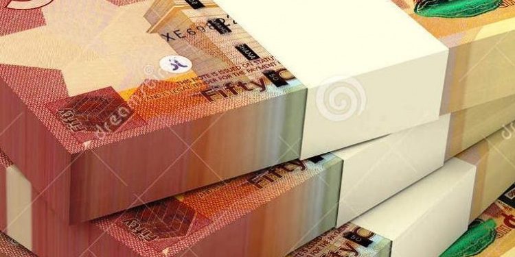 Cedi, dollar