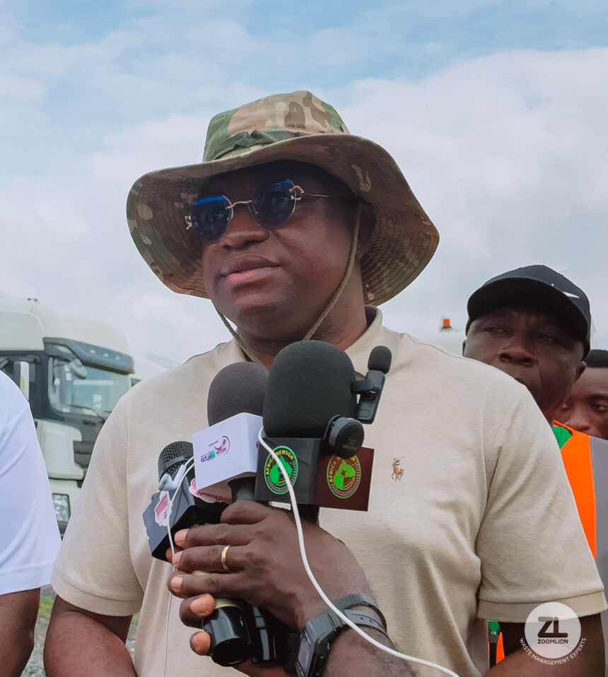 Defence Ministry, Zoomlion, Post-Flood Clean-Up