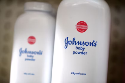 Johnson & Johnson, Powder