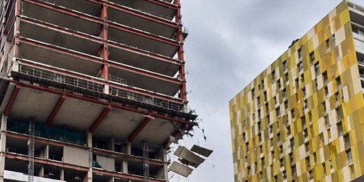 Villaggio, collapse